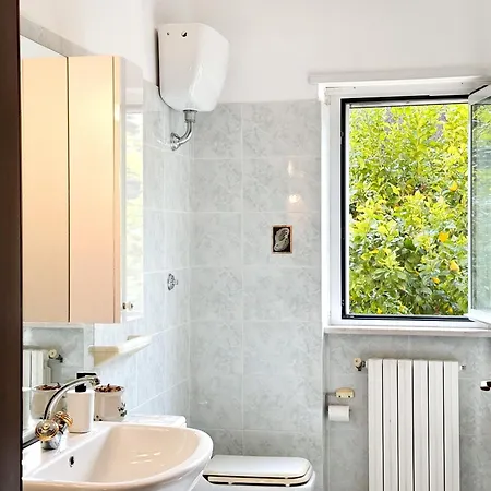 Mare, Monti E Limoni Appartement