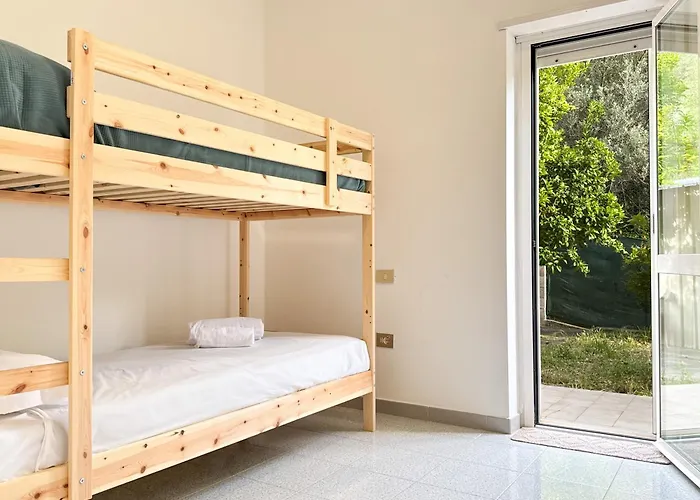 Mare, Monti E Limoni